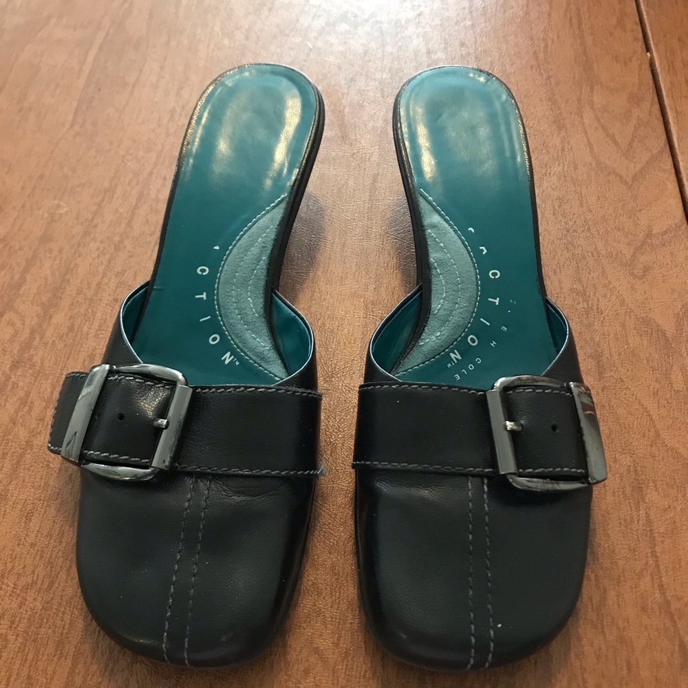 Kenneth Cole black mule short heel shoes 7.5